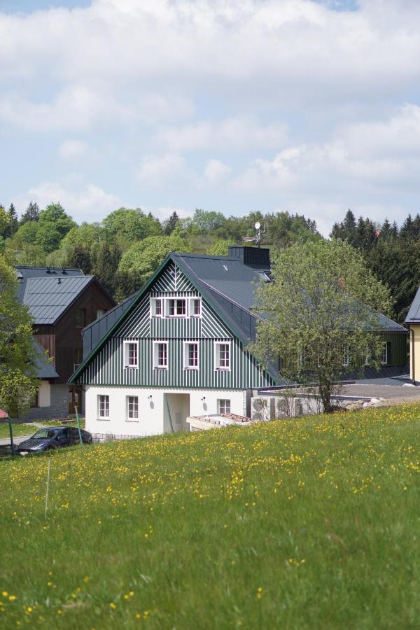 Salet Hrabetice *