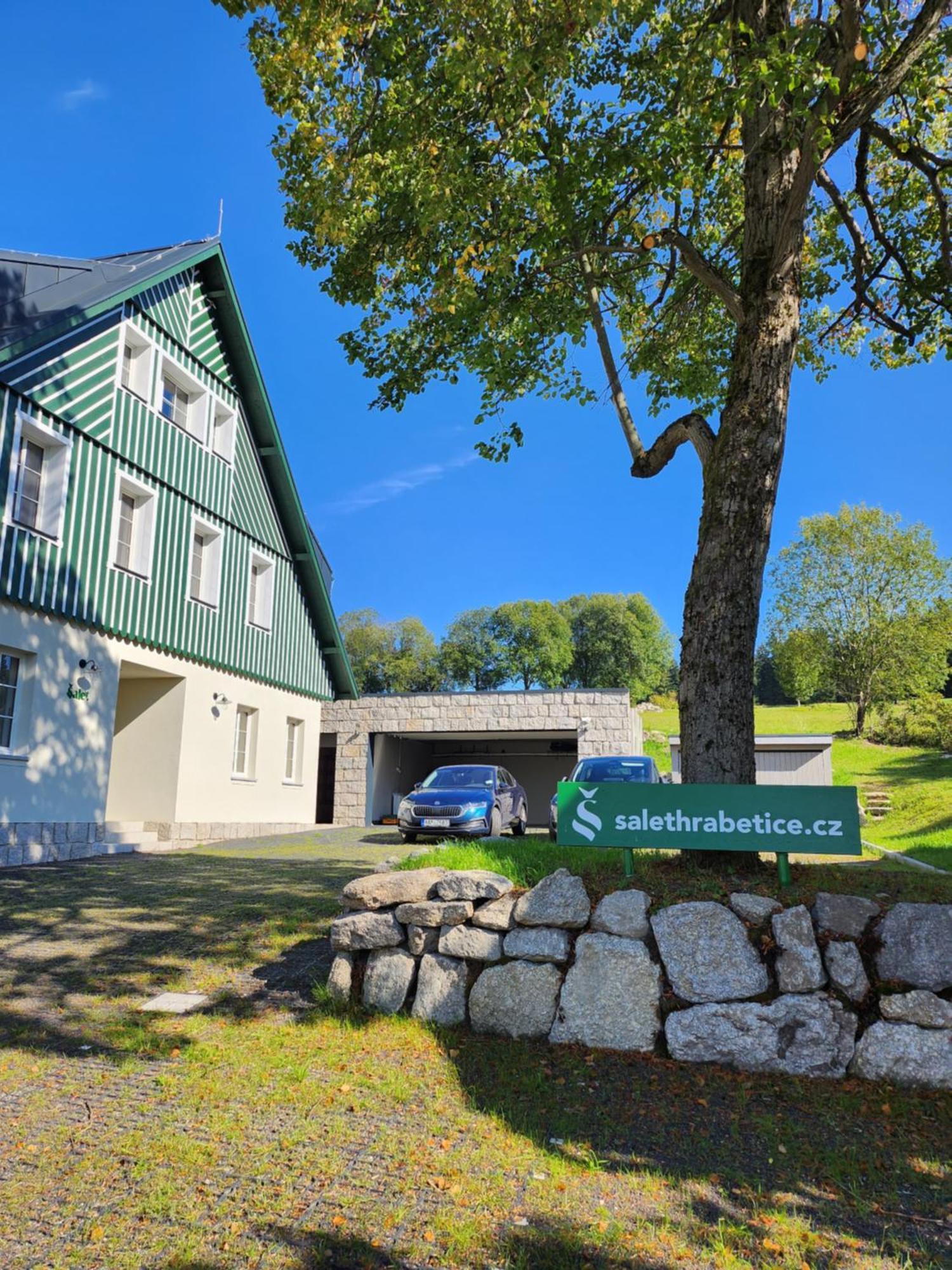 Salet Hrabetice Apartamento *